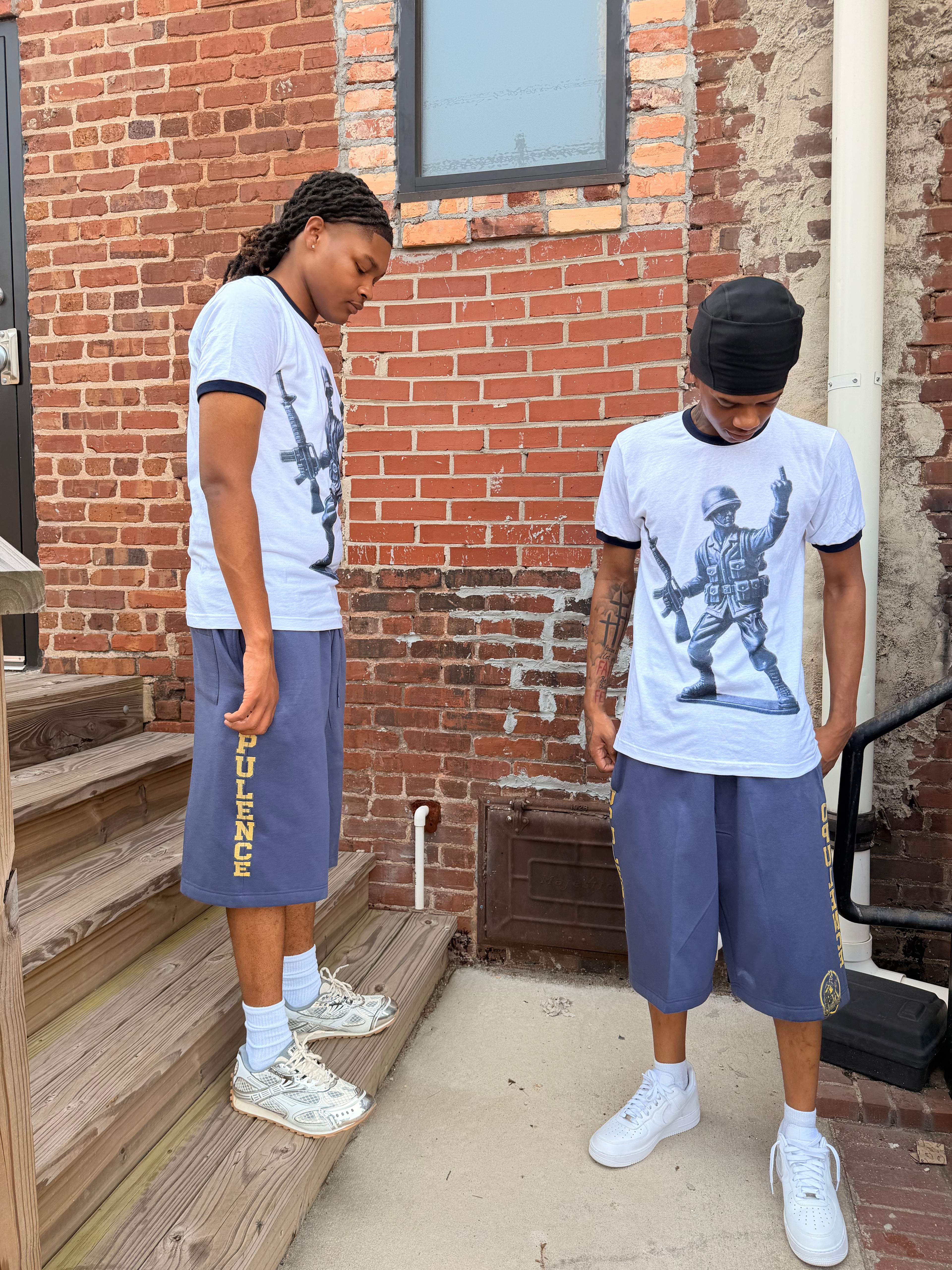 NAVY Ringer Tee